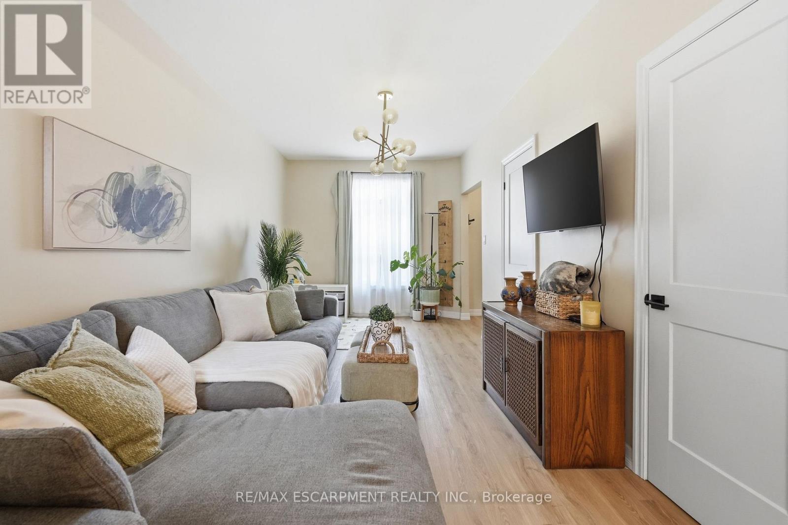 34 BAILLIE STREET - 9