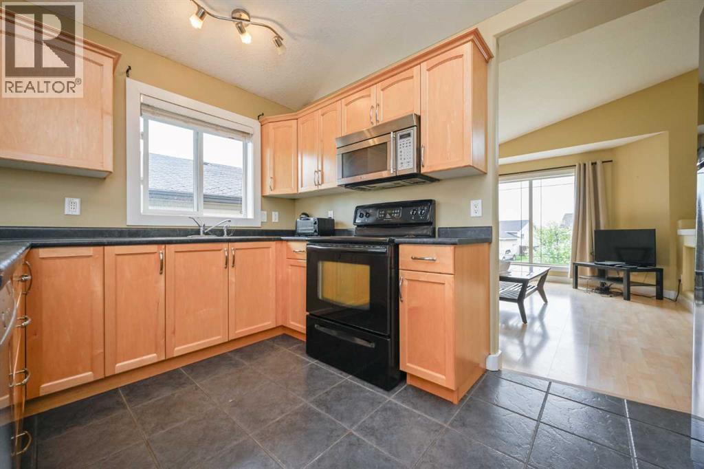 8821 113 Avenue - 4