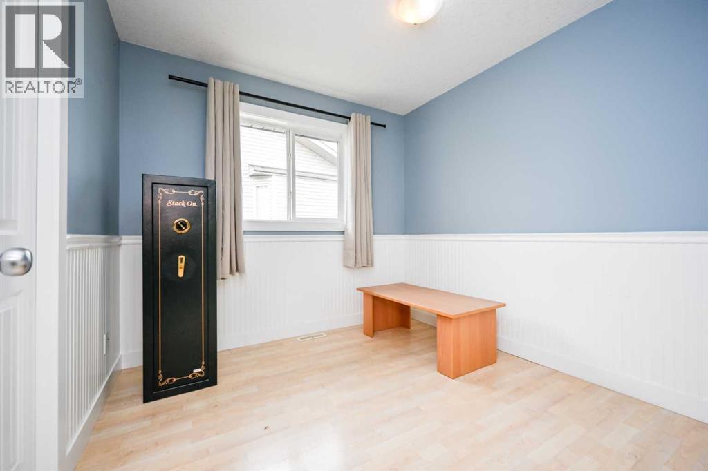 8821 113 Avenue - 12