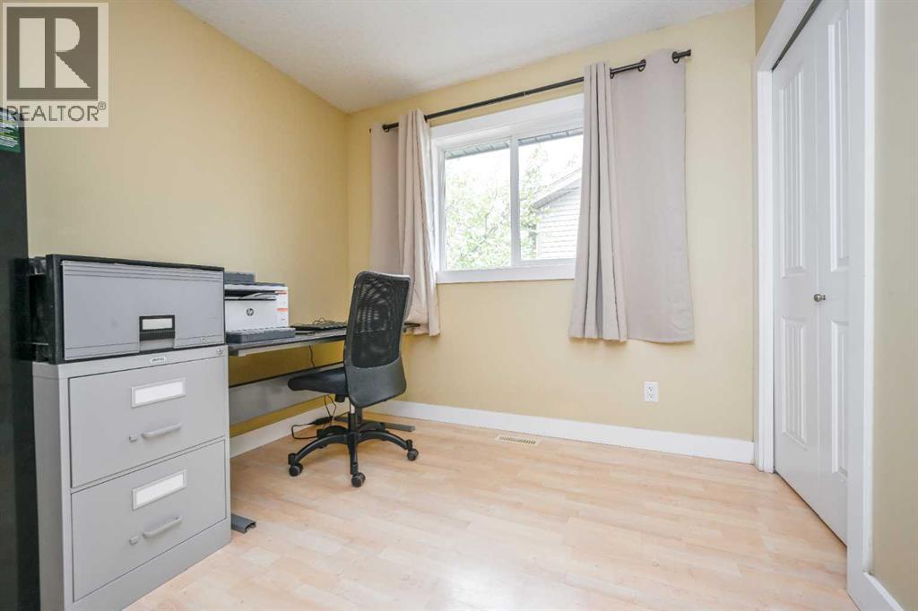 8821 113 Avenue - 13