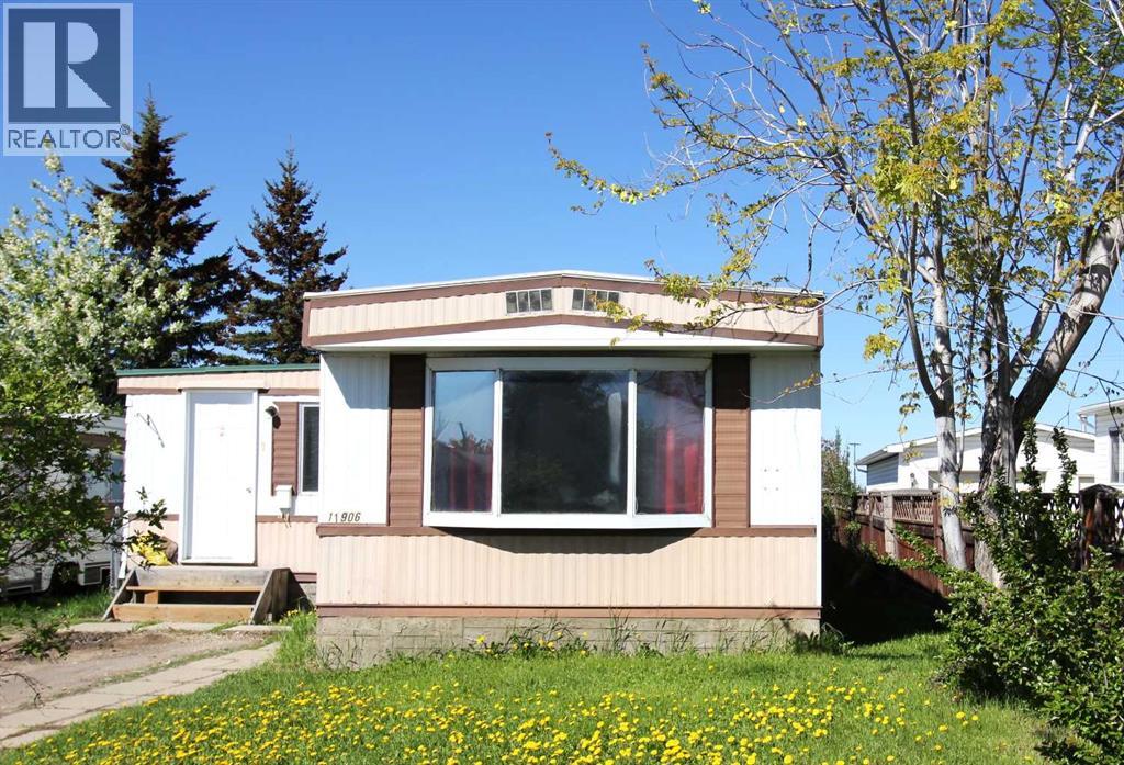 11906 98 Street - photo 2