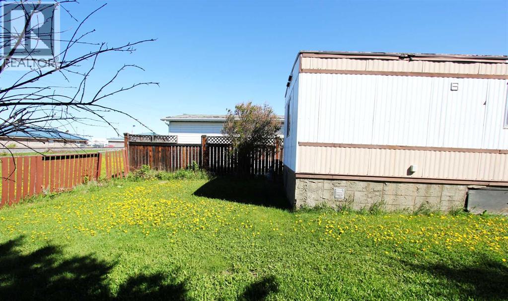 11906 98 Street — photo 20