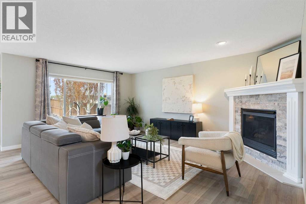 164 Royal Oak Heights NW - 16