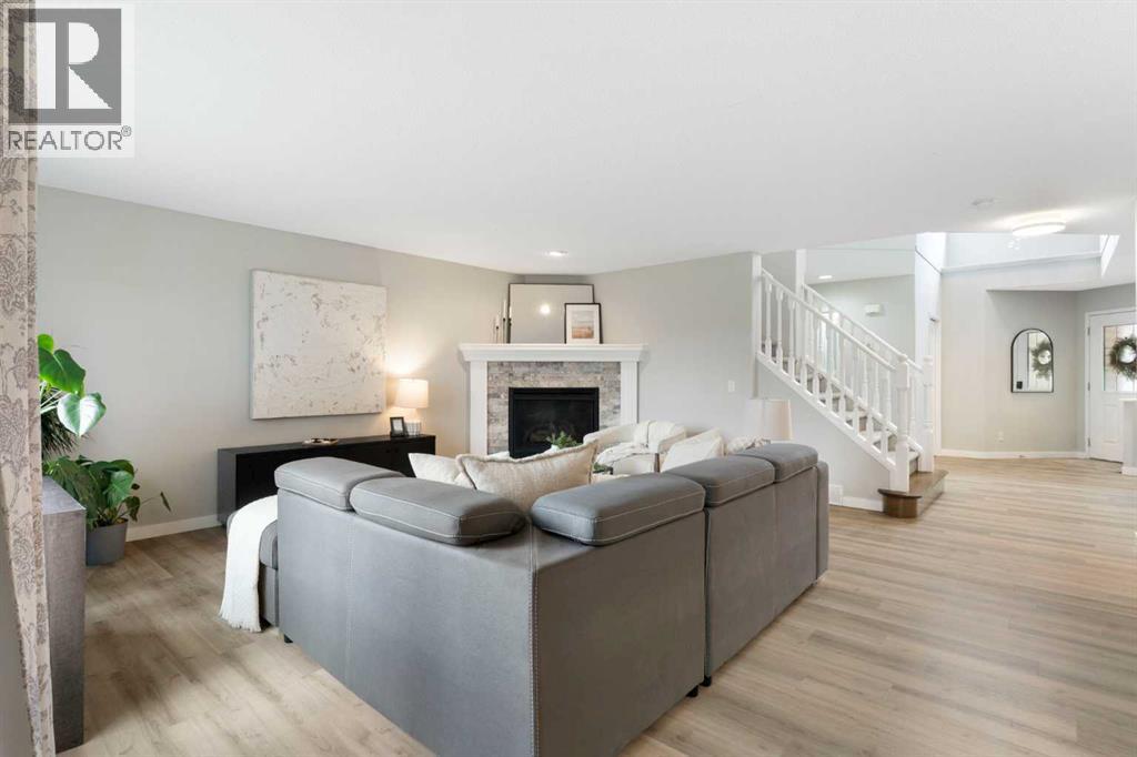 164 Royal Oak Heights NW - 15