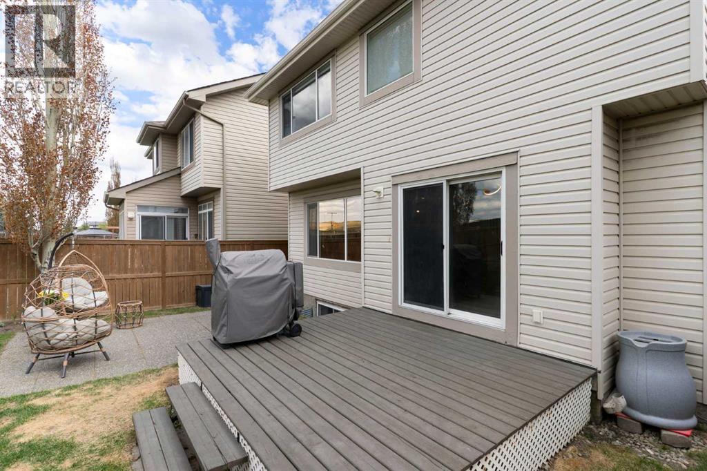 164 Royal Oak Heights NW - 43