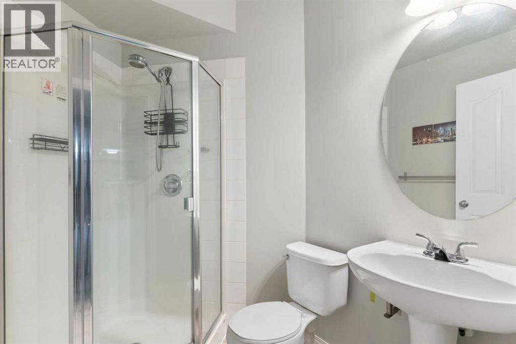 164 Royal Oak Heights NW - 42