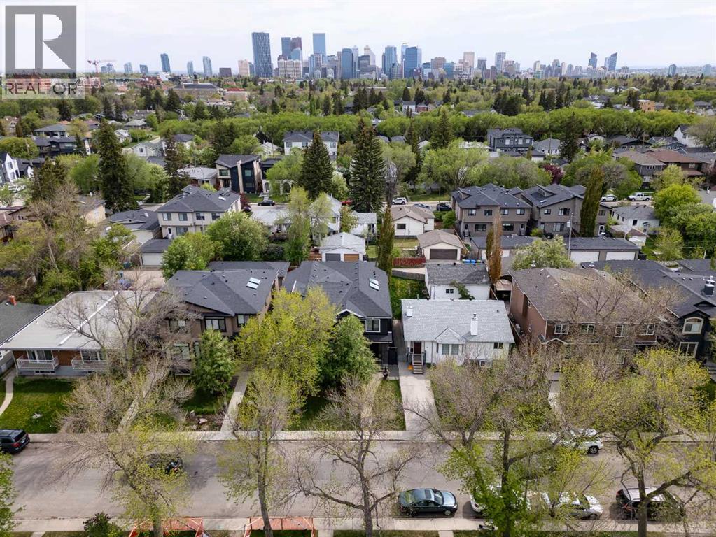 423 23 Avenue NW - 43