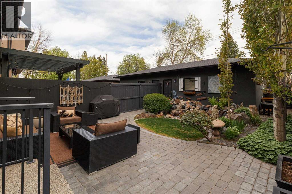 423 23 Avenue NW - 35