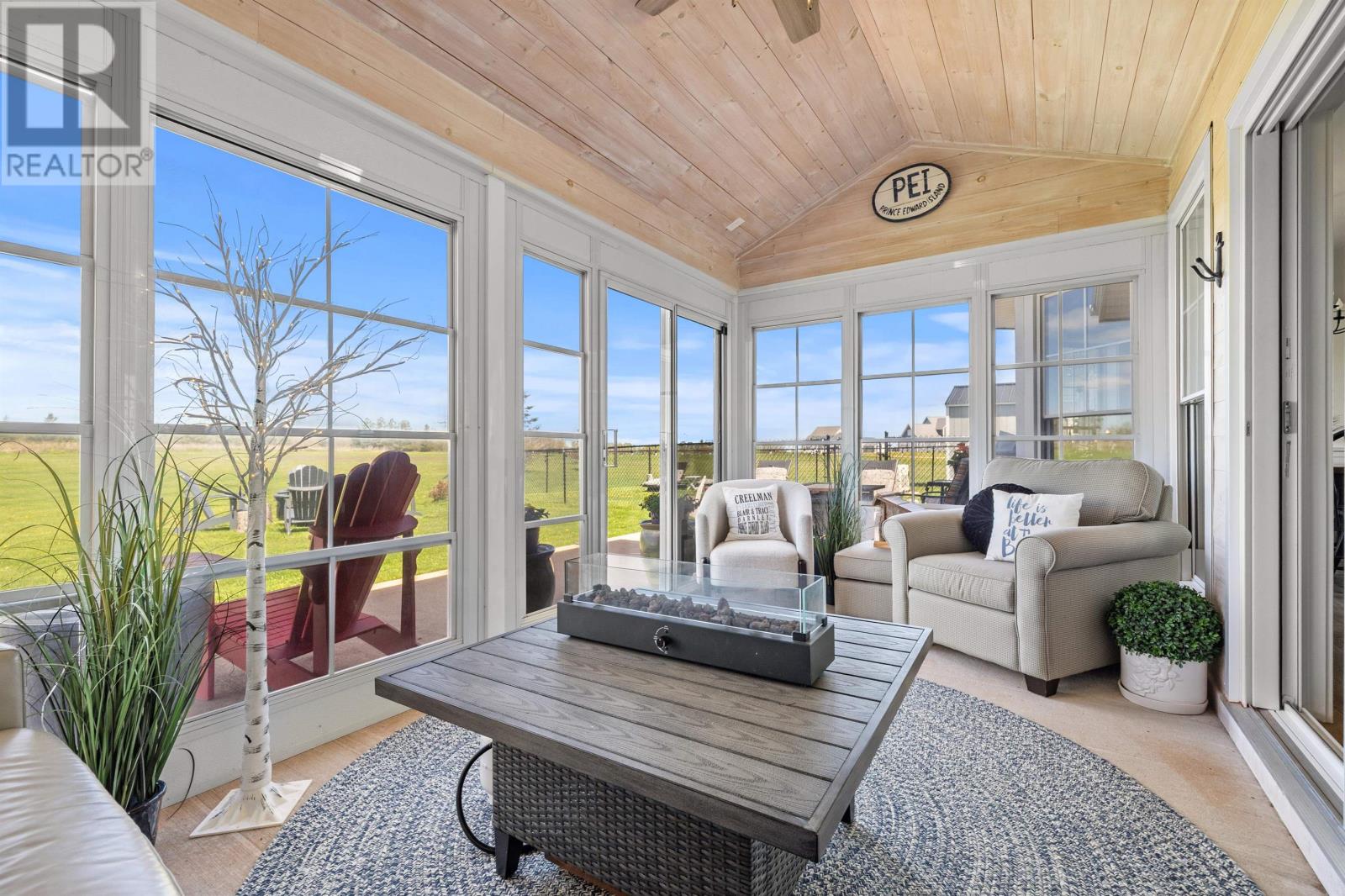 61 SEASIDE Drive - 36