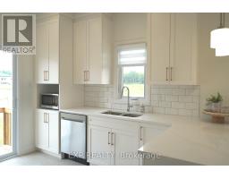 242 Queen Street, North Dundas, ON K0C1H0 Photo 6
