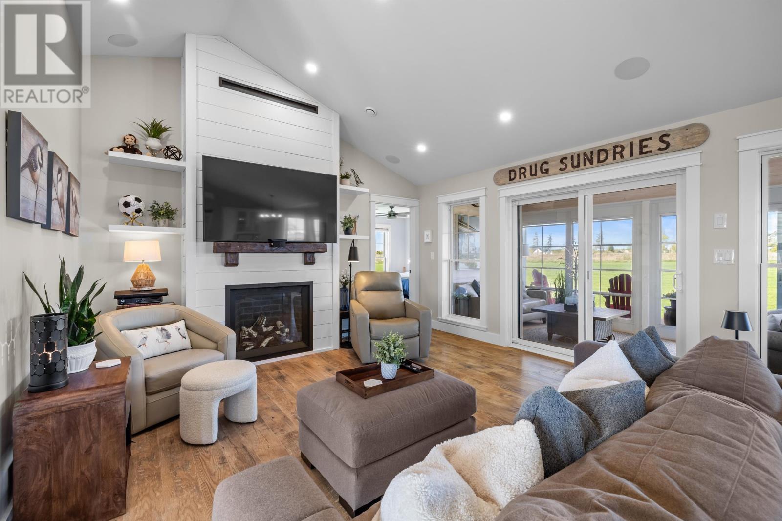 61 SEASIDE Drive - 9
