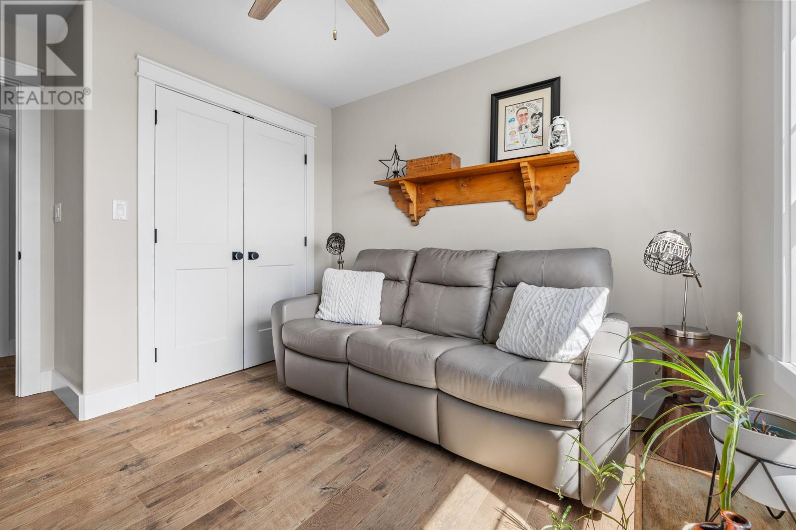 61 SEASIDE Drive - 25