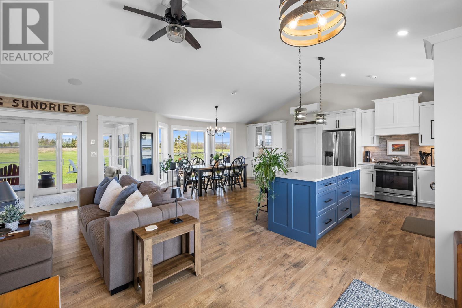 61 SEASIDE Drive - 6