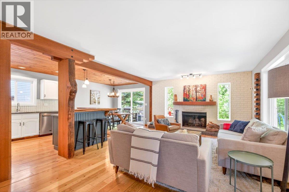 8 Mt Proctor Avenue - 23