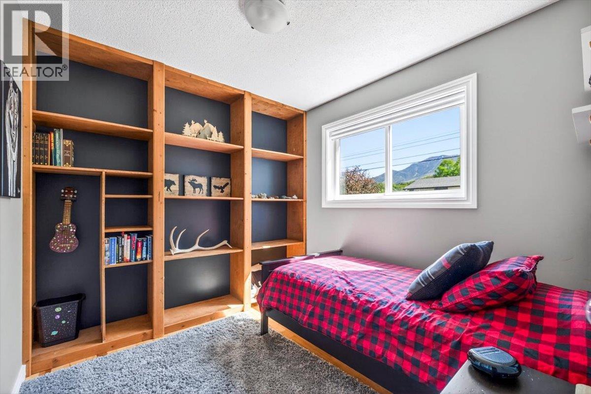 8 Mt Proctor Avenue - 44