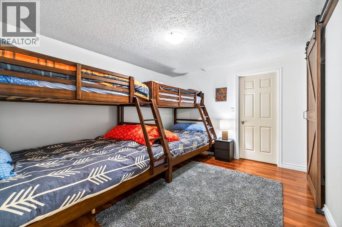 8 Mt Proctor Avenue - 64
