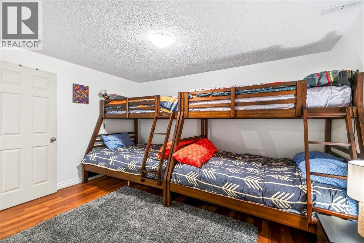 8 Mt Proctor Avenue - 65