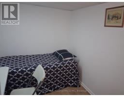 11 Ellington Drive, Toronto, ON M1R3X6 Photo 16