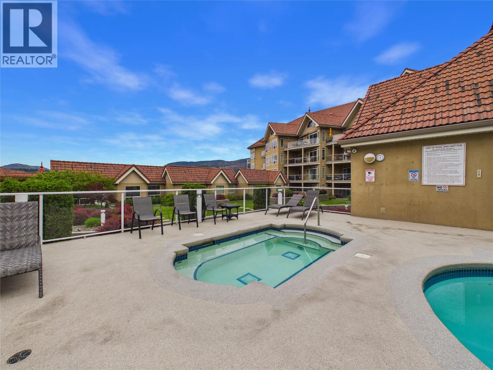 302 1088 Sunset Drive, Kelowna
