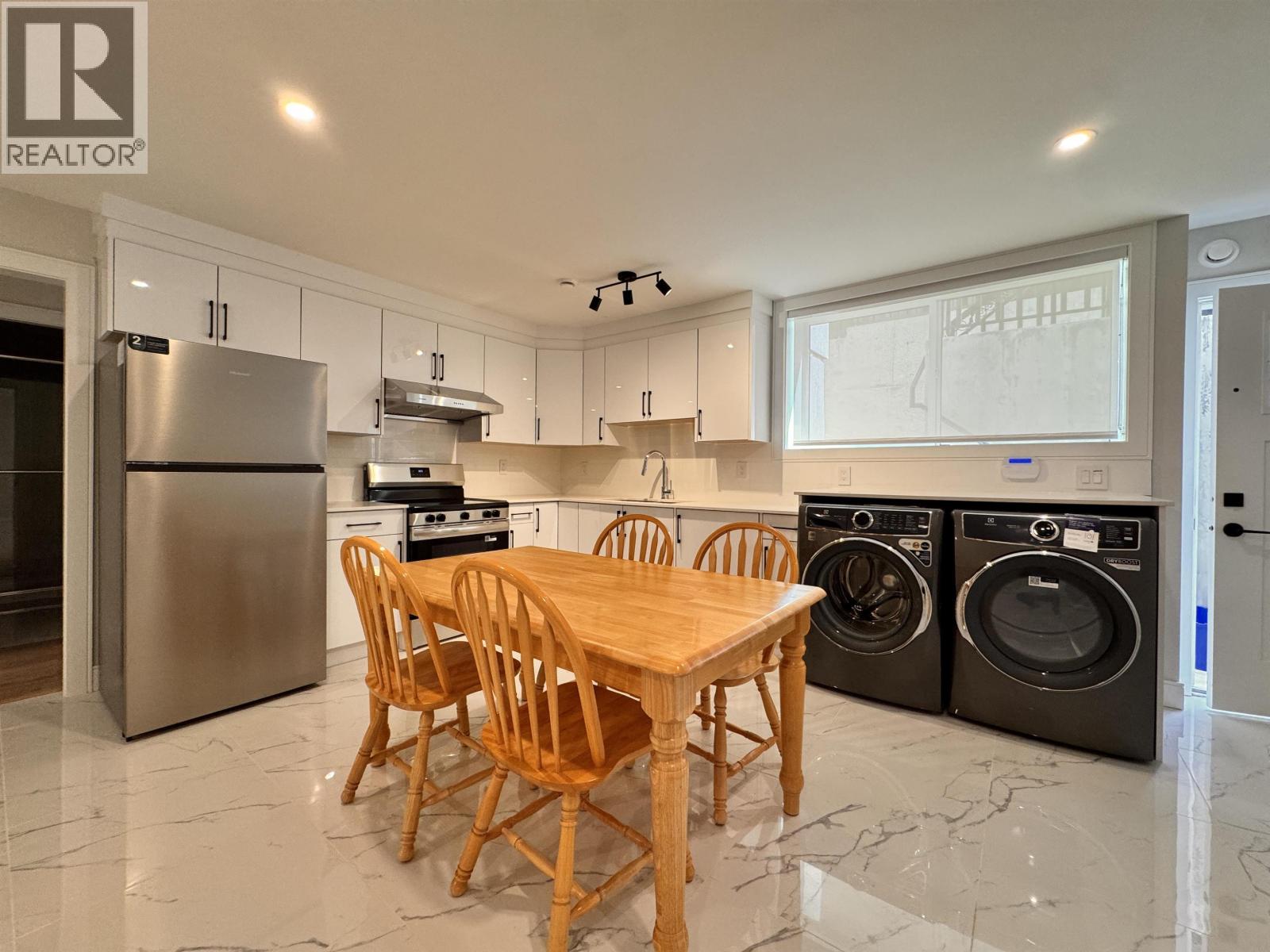 S1 6680 WALTHAM Avenue - main photo