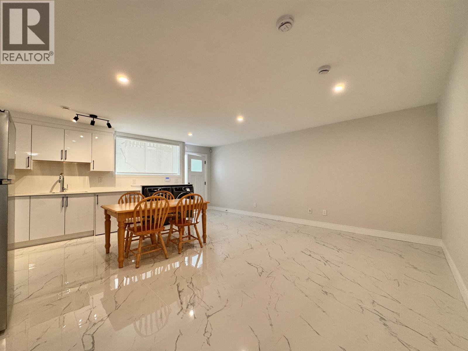 S1 6680 WALTHAM Avenue - photo 2