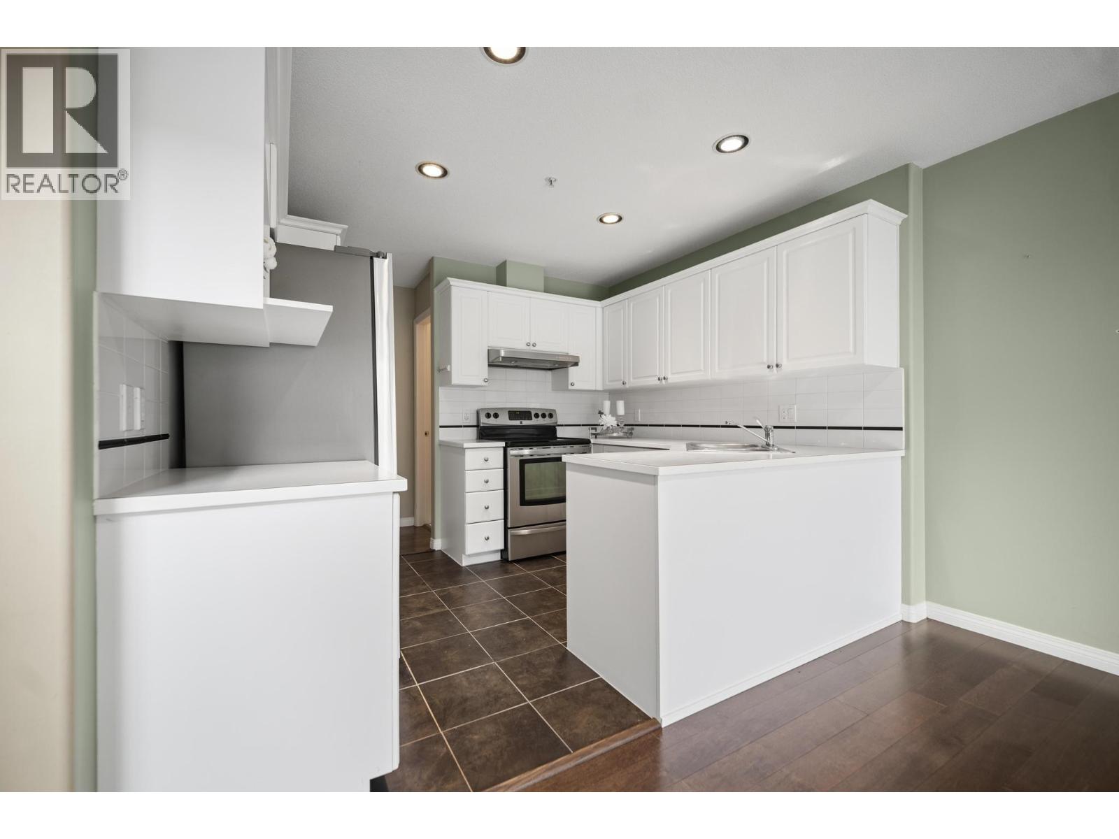 32 1370 RIVERWOOD GATE BOULEVARD, Port Coquitlam