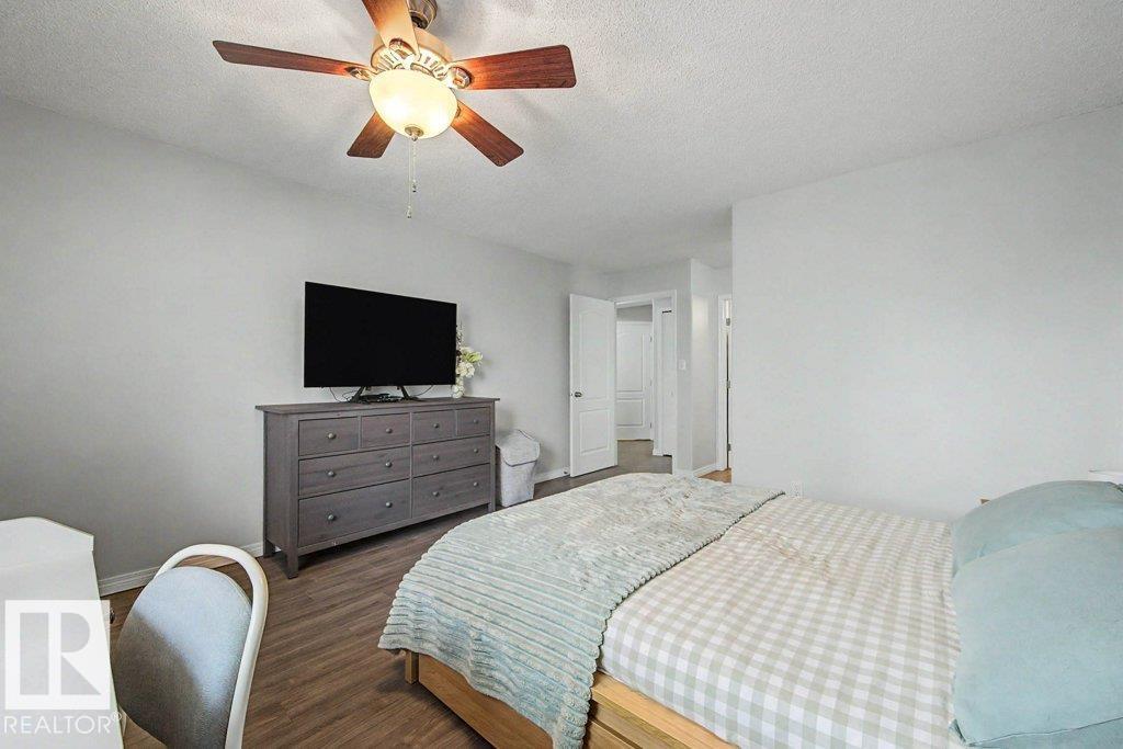 #401 10827 85 AV NW - 22