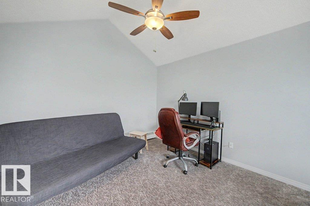 #401 10827 85 AV NW - 31