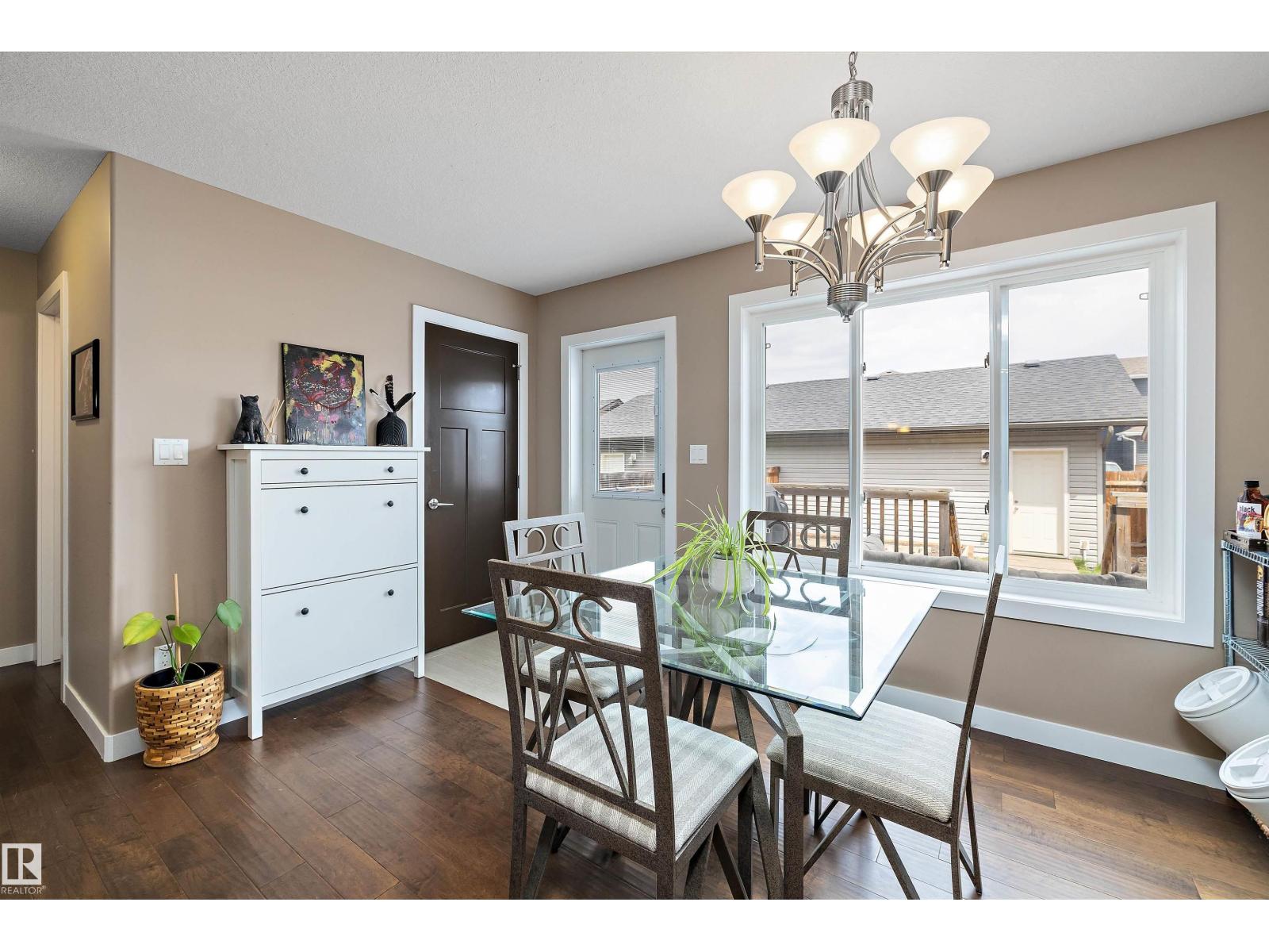 102 RICHMOND LI - 13