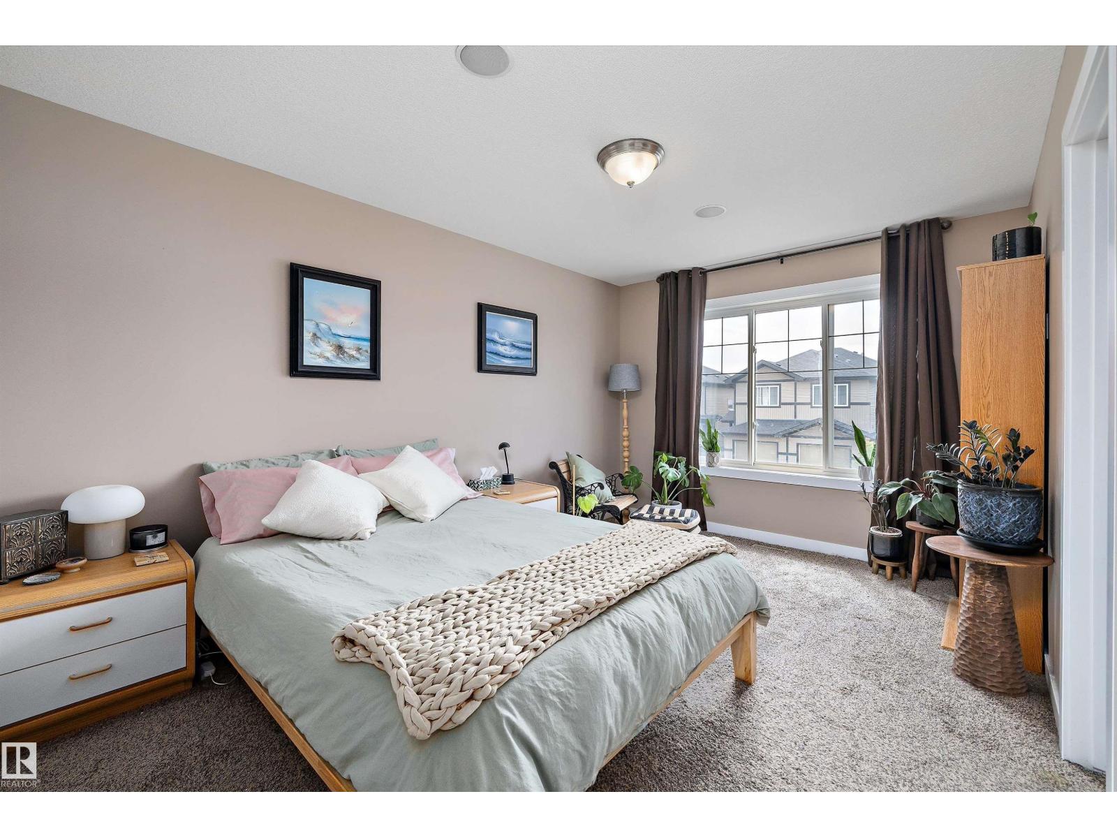 102 RICHMOND LI - 17
