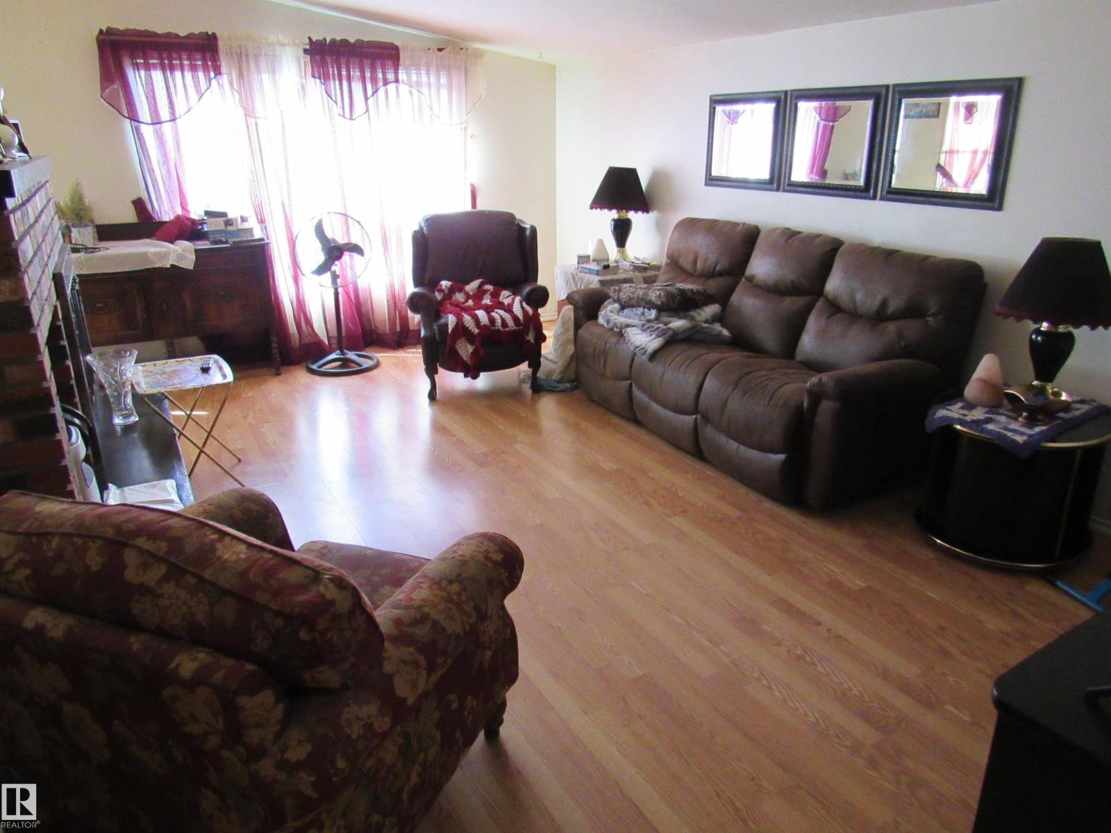 53 Crescent Drive — photo 18