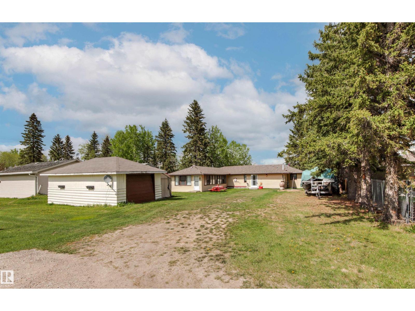 #12 53004 RGE ROAD 54 A - 38