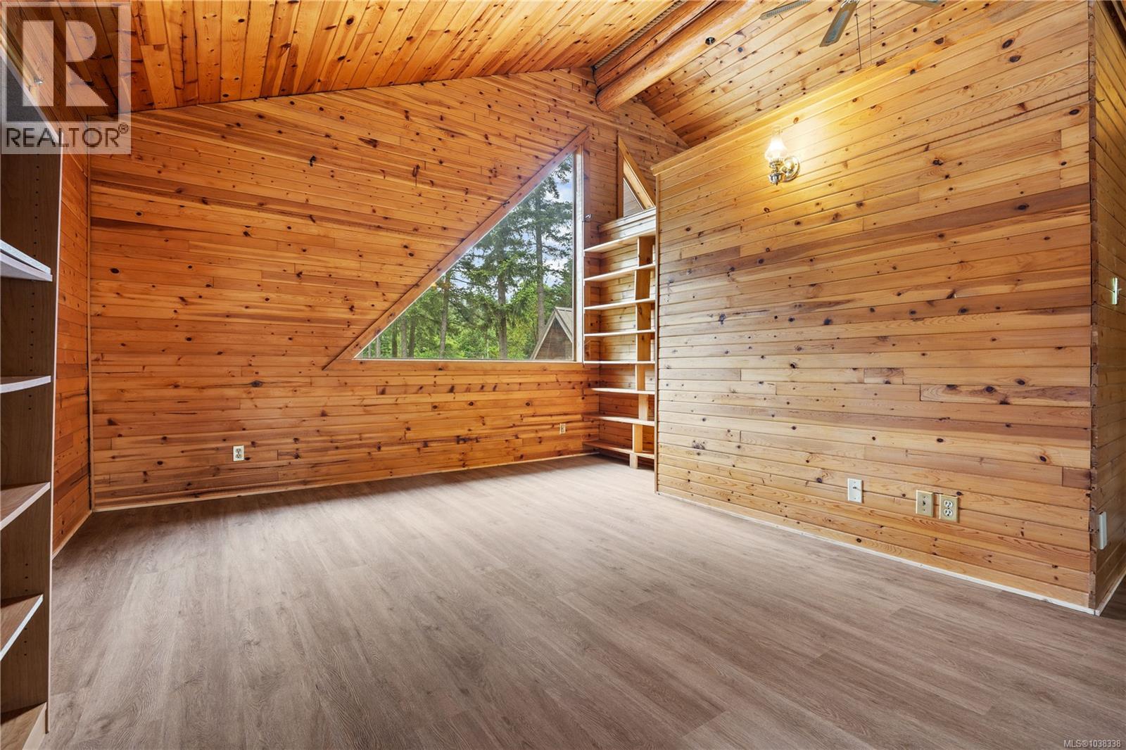 3486 Hallberg Rd - 35