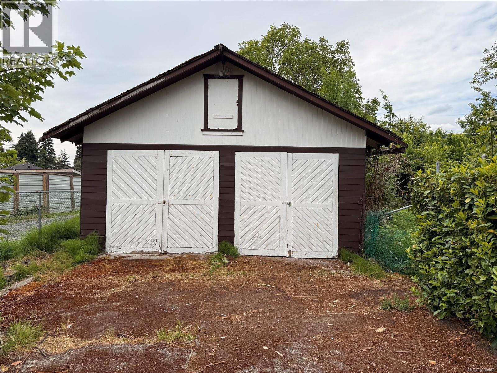612 Hamilton Ave - 13