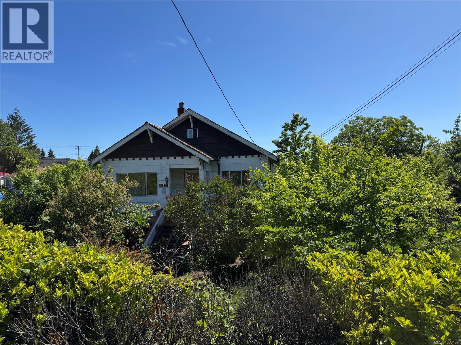 612 Hamilton Ave - 2