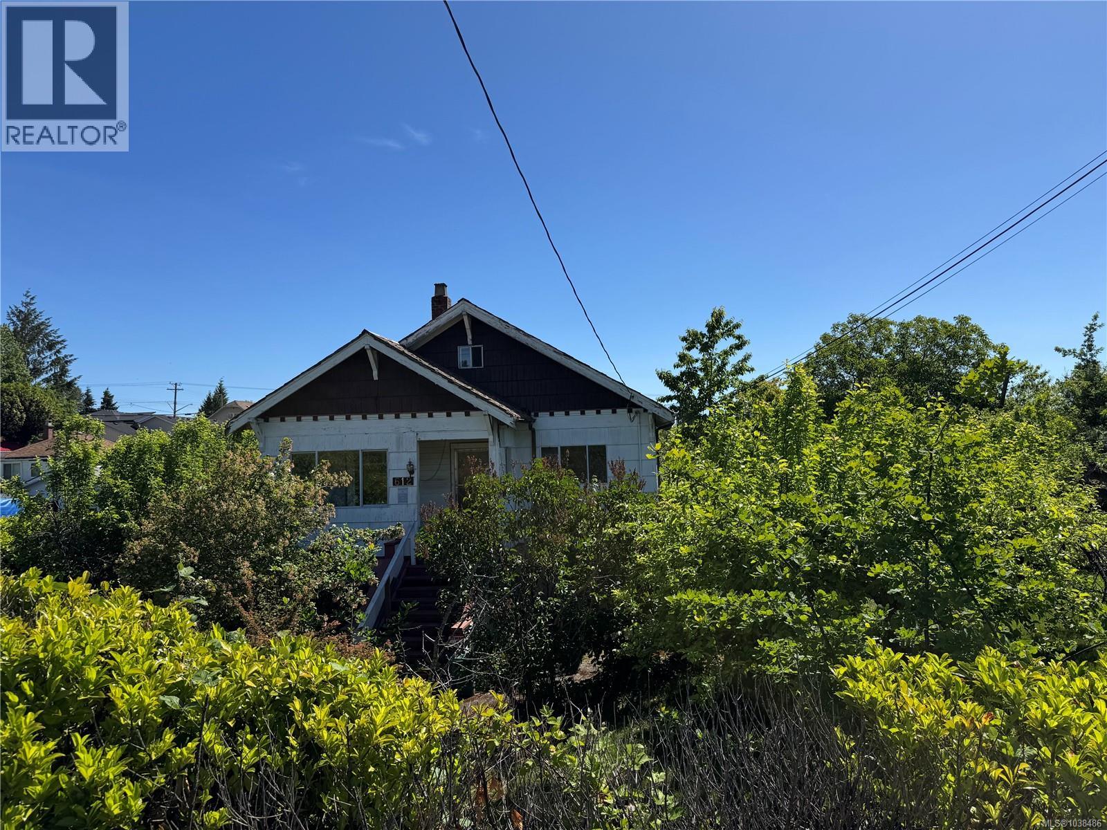 612 Hamilton Ave - 5