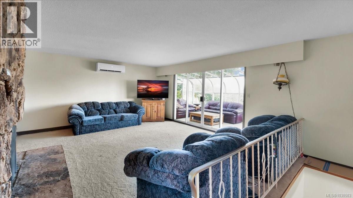 2348 French Rd N - 13