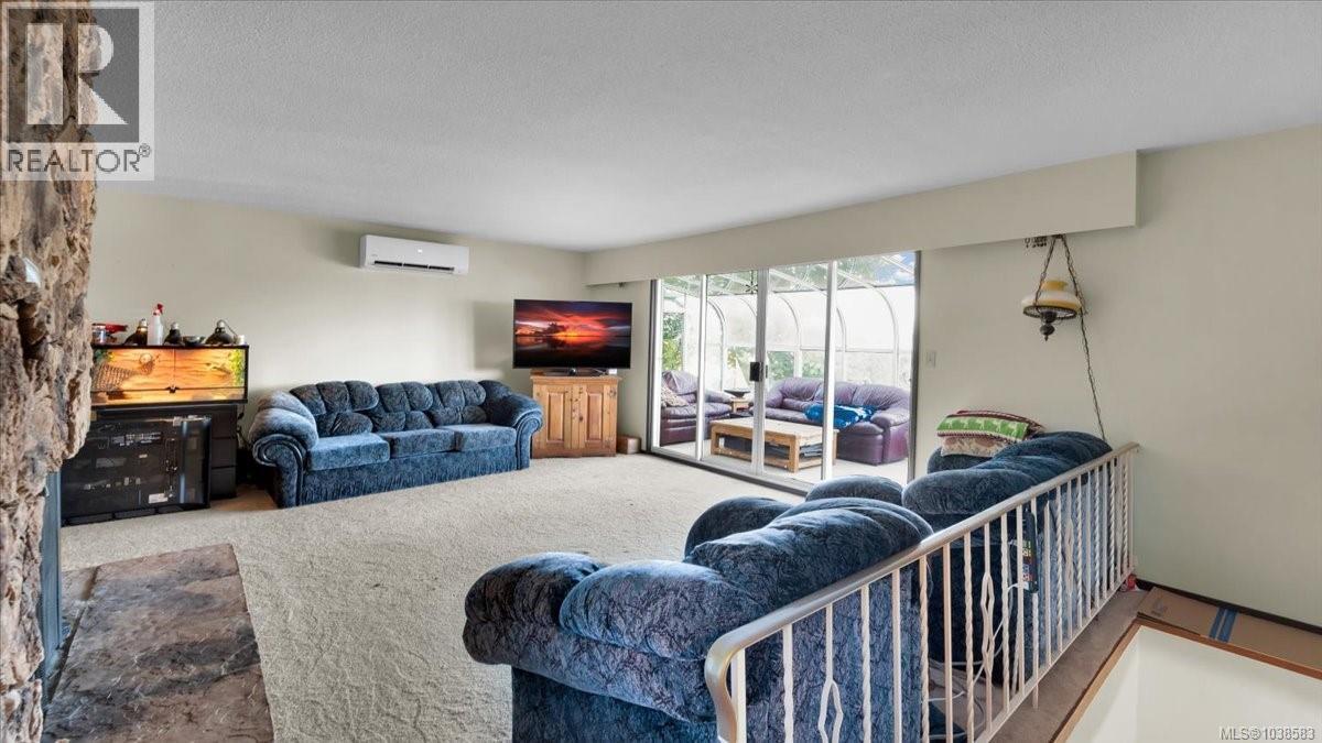 2348 French Rd N - 14
