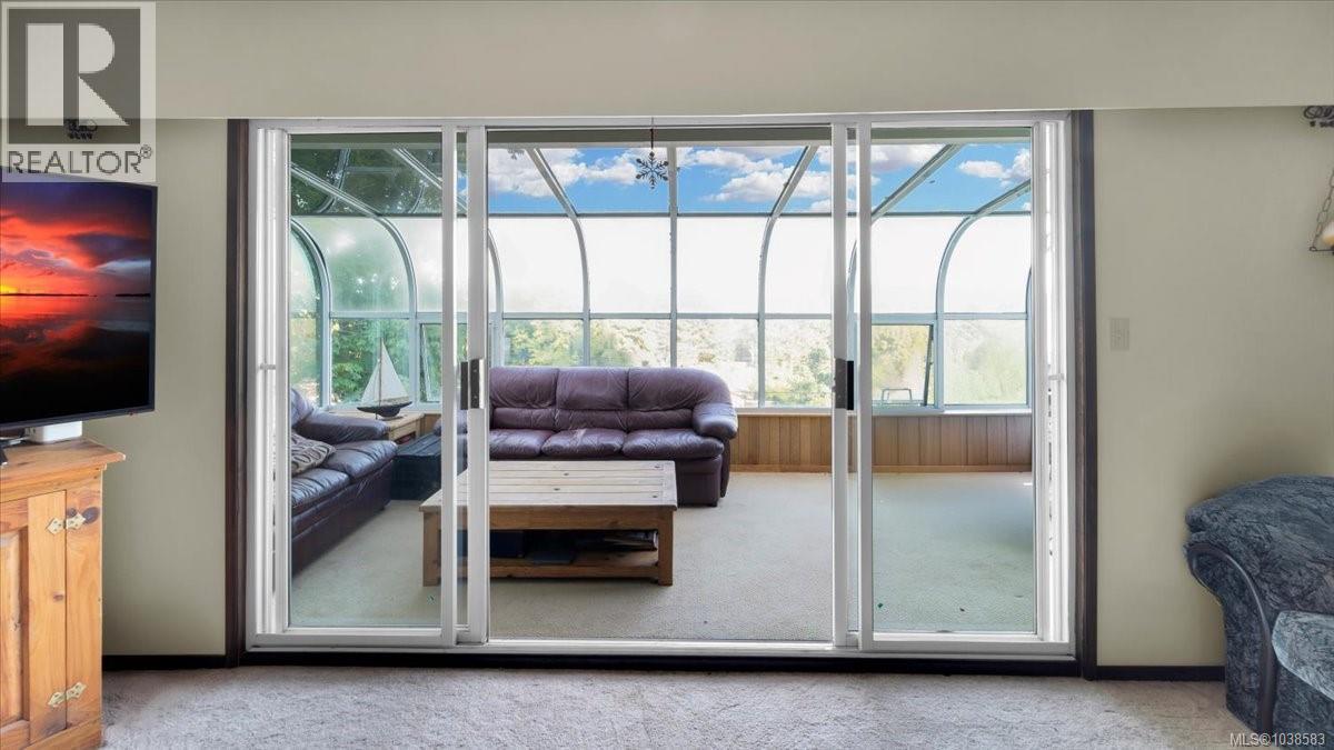 2348 French Rd N - 29