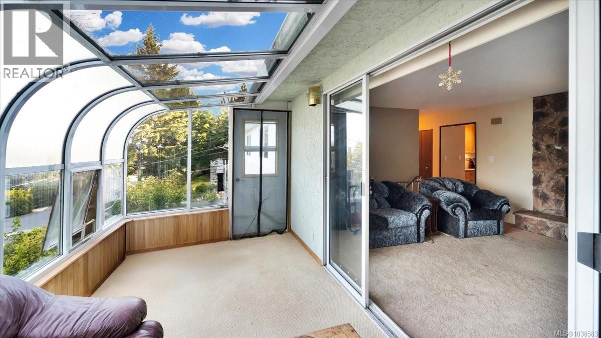2348 French Rd N - 32
