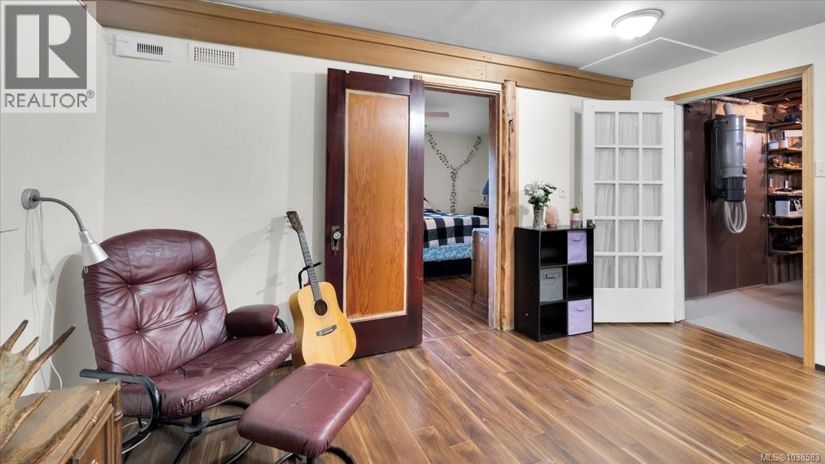 2348 French Rd N - 56