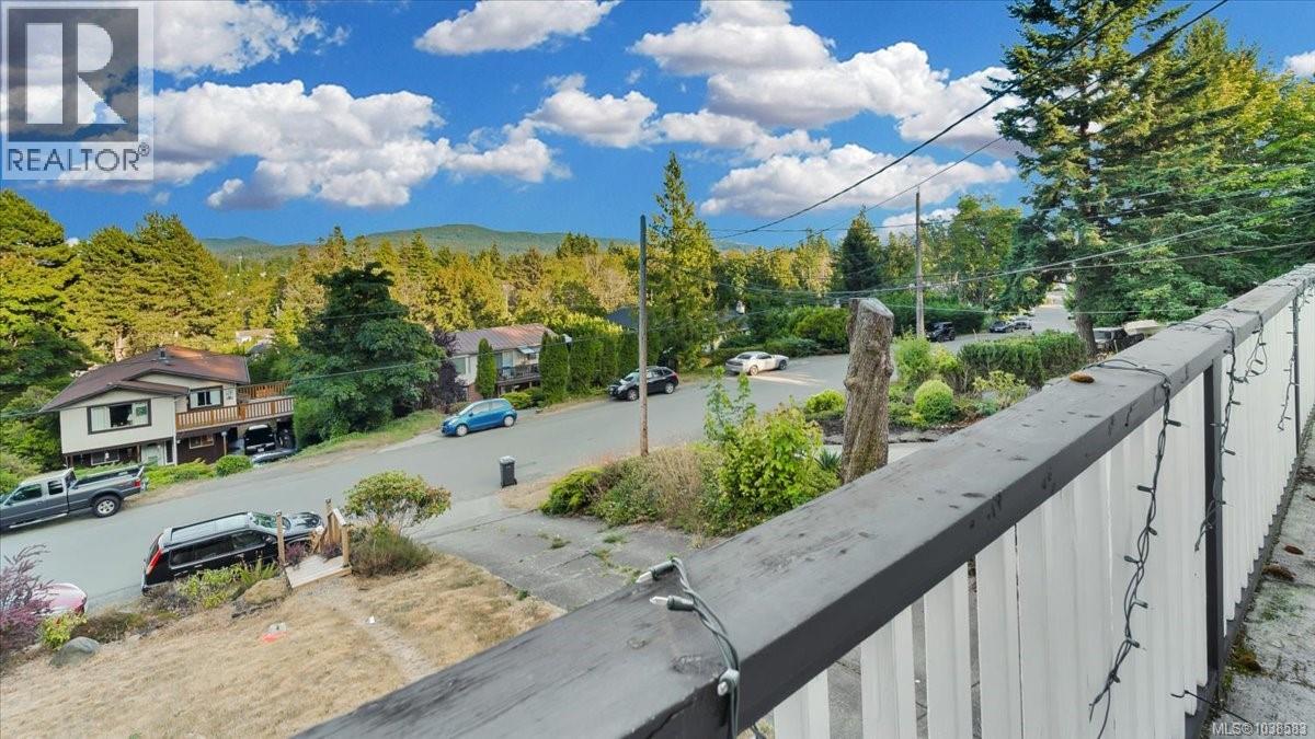 2348 French Rd N - 94