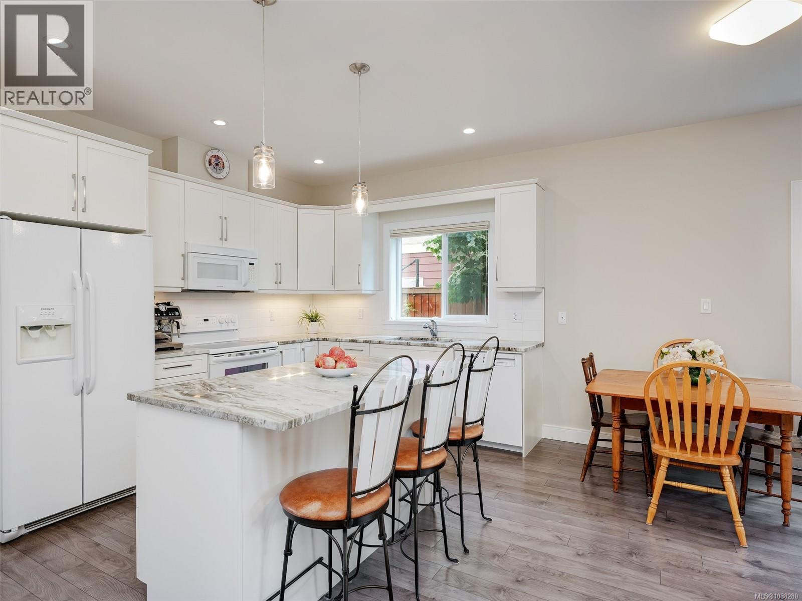 #21 1515 Keating Cross Rd - 11
