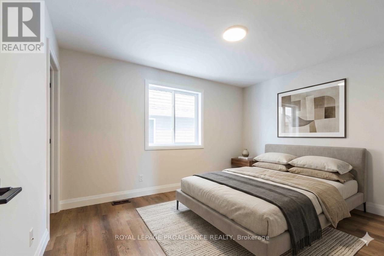 70 STIRLING CRESCENT - 16