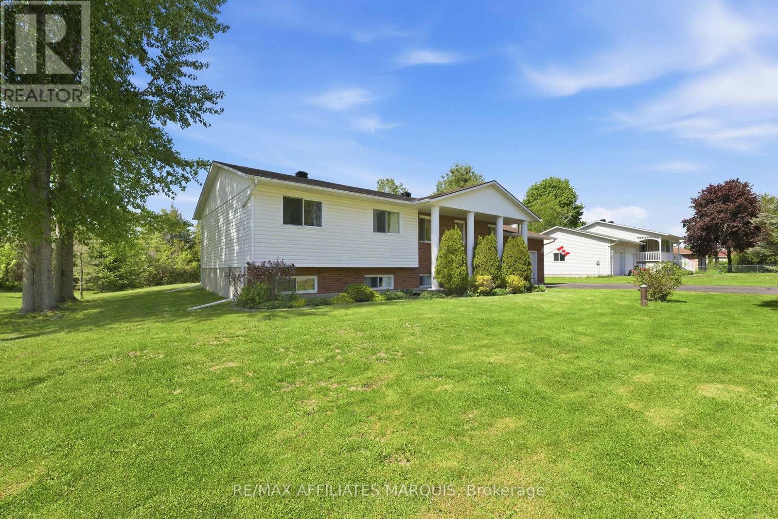 38 WILLS ROAD - 45