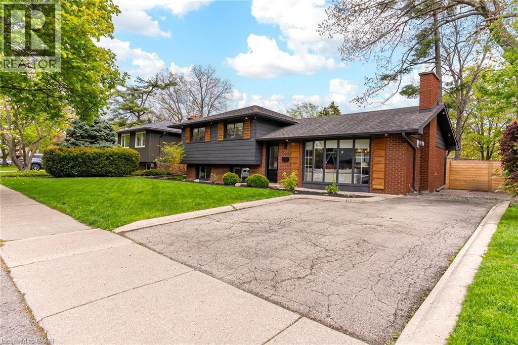 5226 SPRUCE Avenue - Image 2
