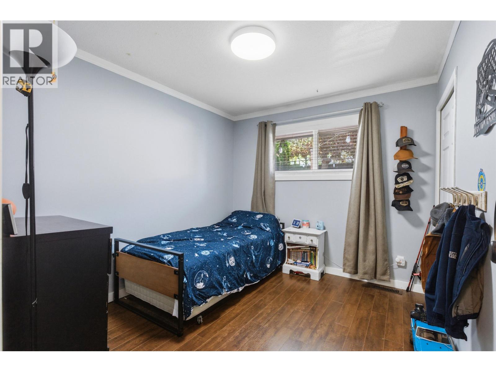 77 RIDGEWOOD PLACE - 32