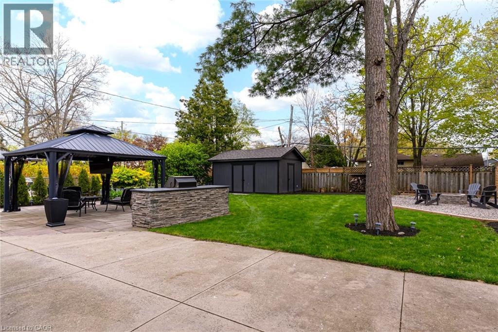 5226 SPRUCE Avenue - 30