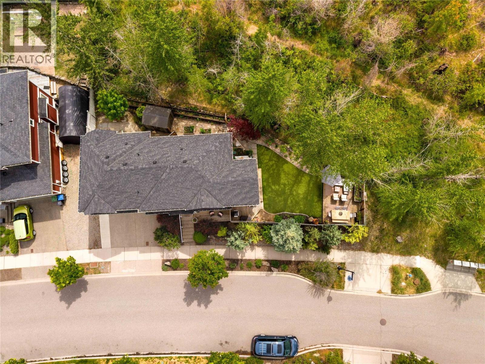  1209 Bergamot Avenue, Kelowna