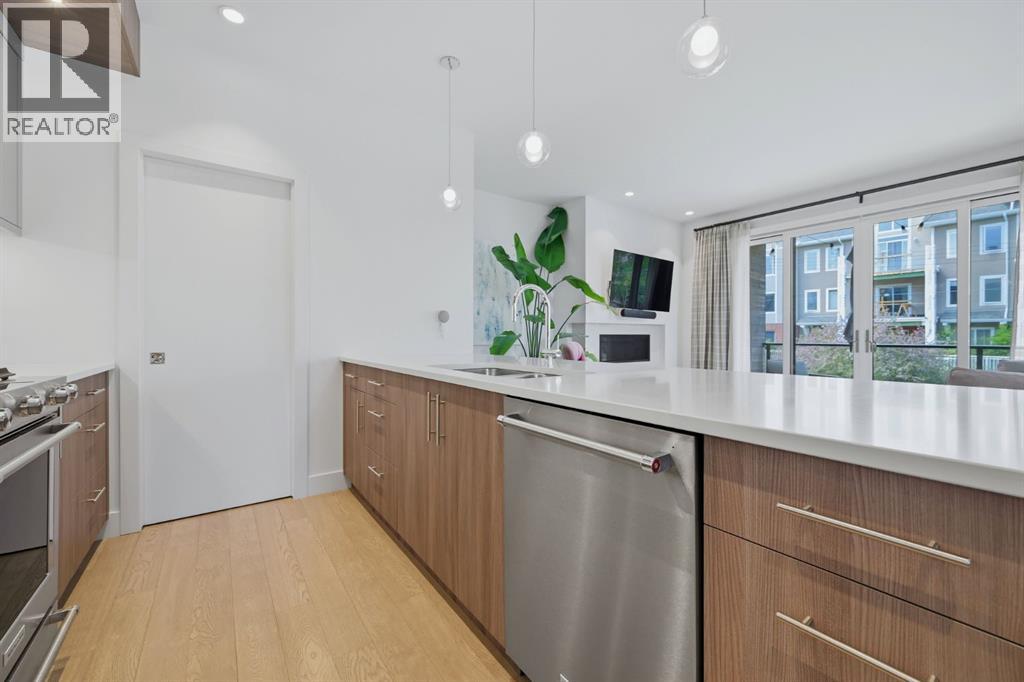 3620 17 Street SW - 6